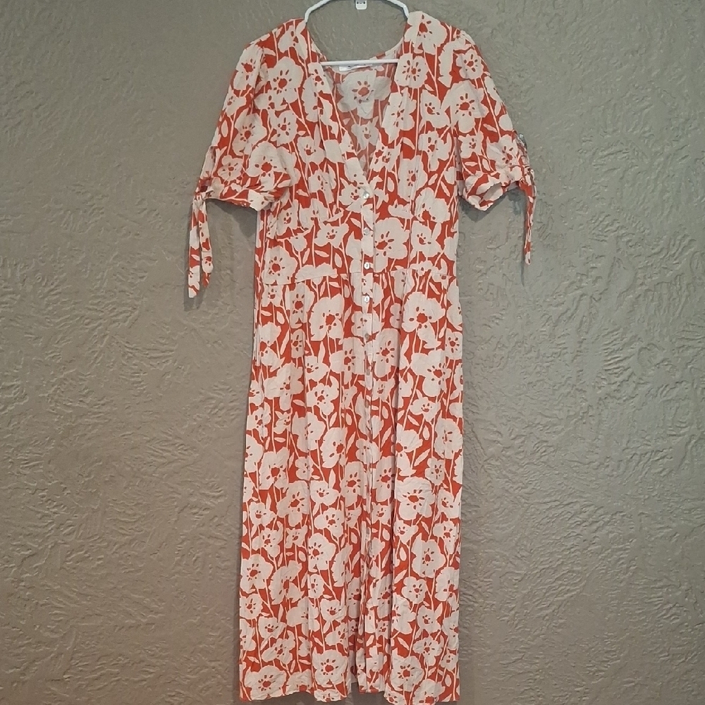Cupshe Red and White Patterned Garment